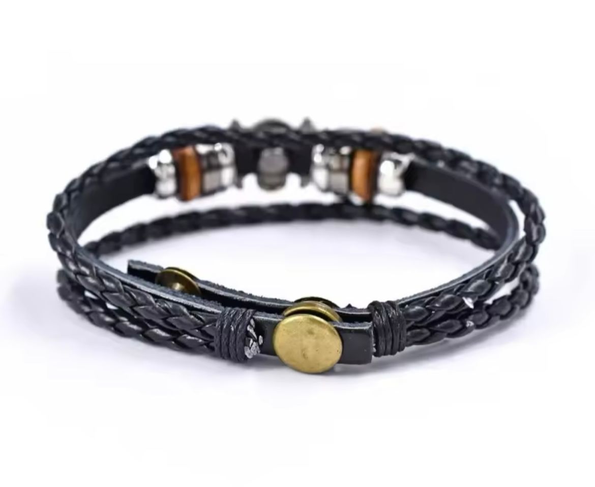 Pack Colgante de paja + Pulsera de calavera